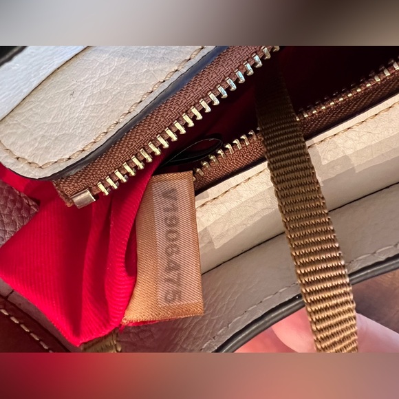 Dooney & Bourke | Pebble Grain Hobo - Picture 9 of 9